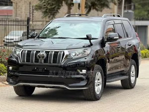 Toyota Land Cruiser Prado 2.7 2019 Black