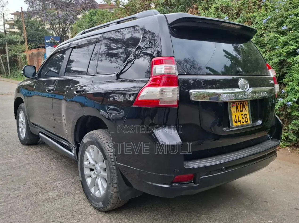 Toyota Land Cruiser Prado 2.8 D-4D 2016 Matt Black