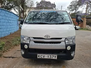 Toyota HiAce 2012 White