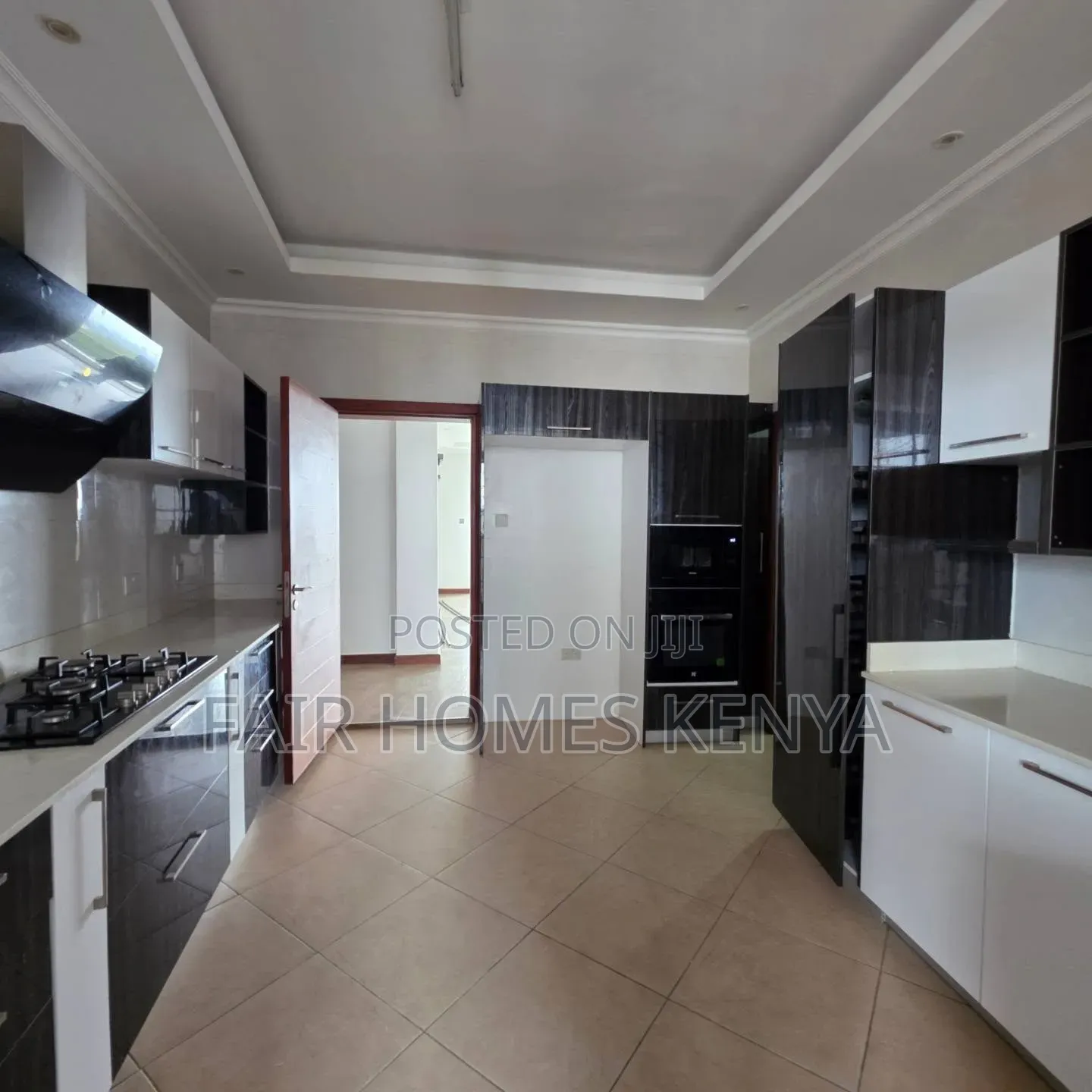3bdrm Apartment in Nyeri Road, Kileleshwa for rent