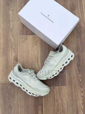 On Running X PAF Cloudmonster 2 Moondust Sneakers