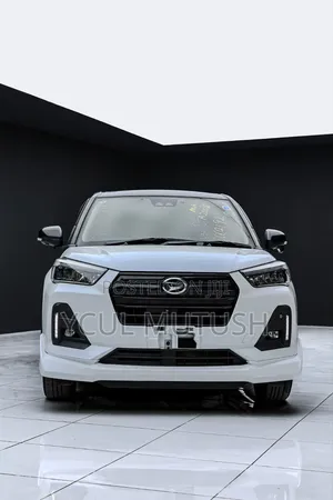 Daihatsu Rocky 2020 White