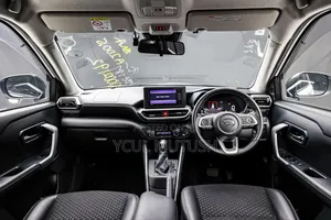 Daihatsu Rocky 2020 White