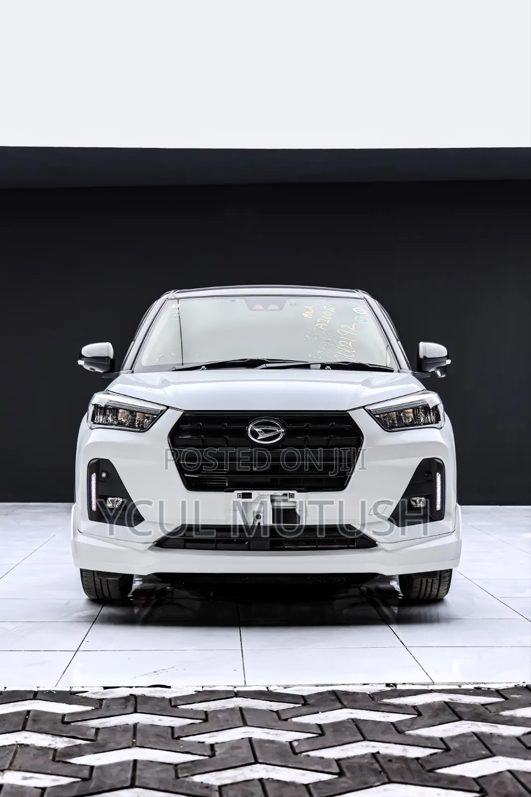 Daihatsu Rocky 2020 White