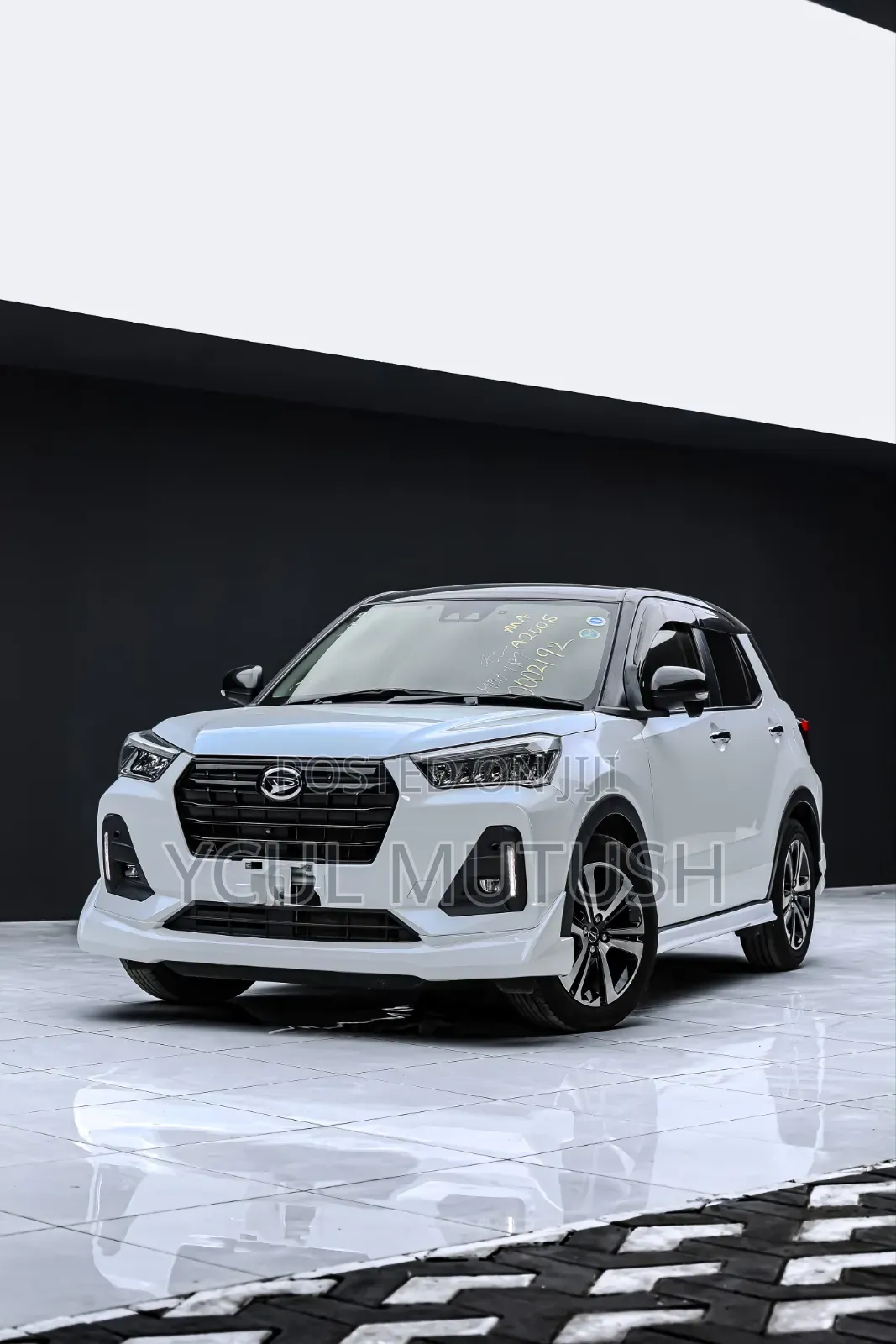 Daihatsu Rocky 2020 White