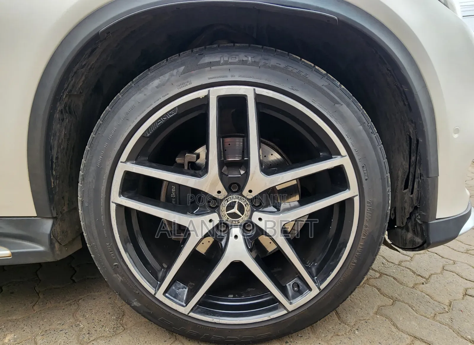 Mercedes-Benz 350D 2015 White