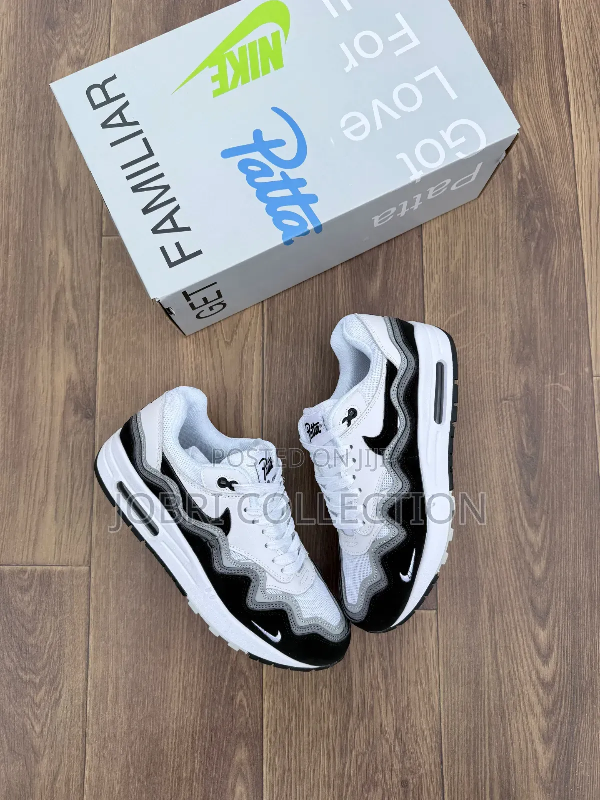 Nike Air Max 1 Patta "Black White" Sneakers