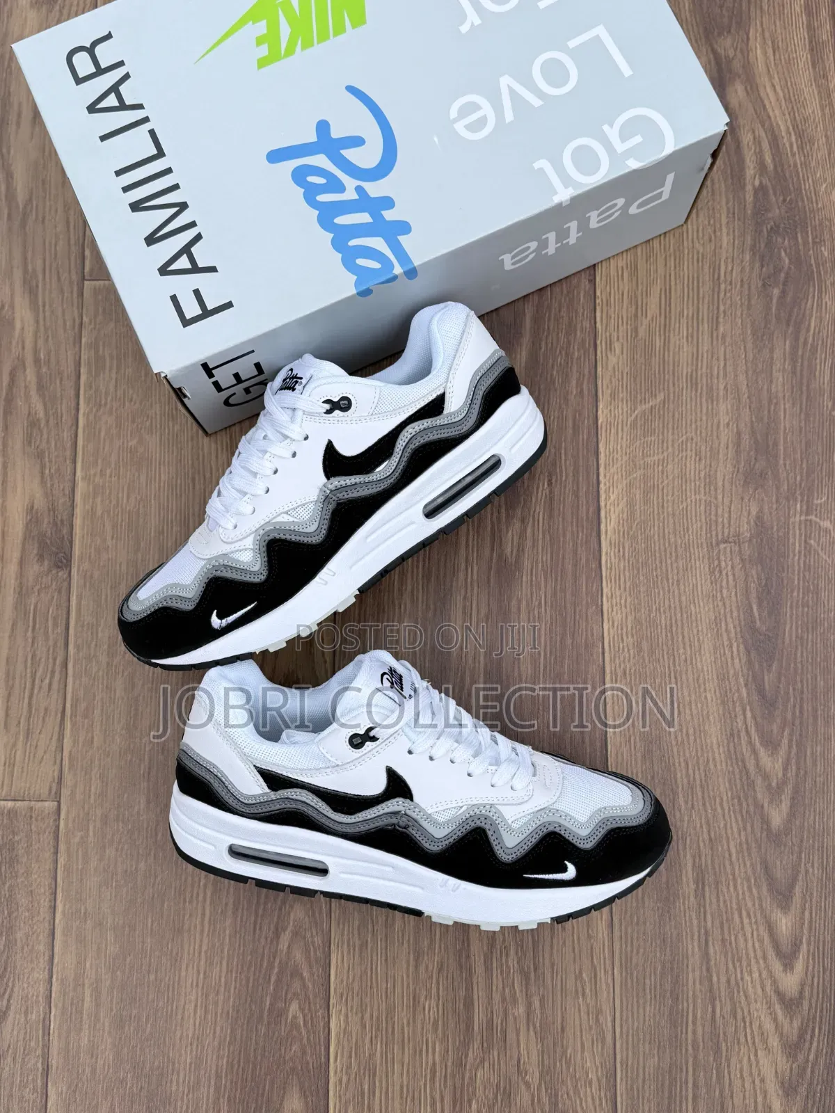 Nike Air Max 1 Patta "Black White" Sneakers