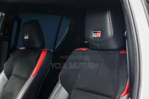 Toyota Hilux 2.4 Diesel 2020 White