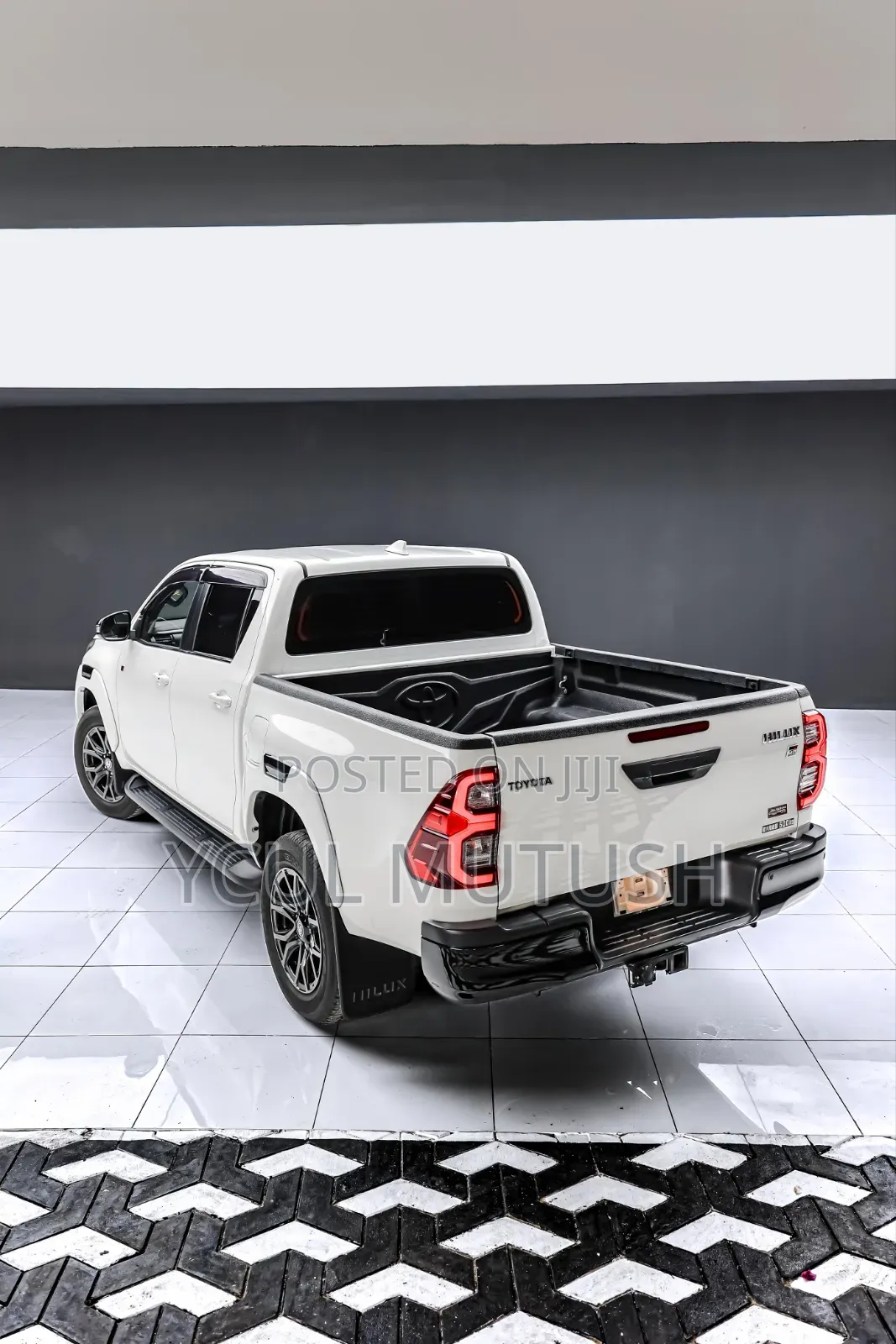 Toyota Hilux 2.4 Diesel 2020 White