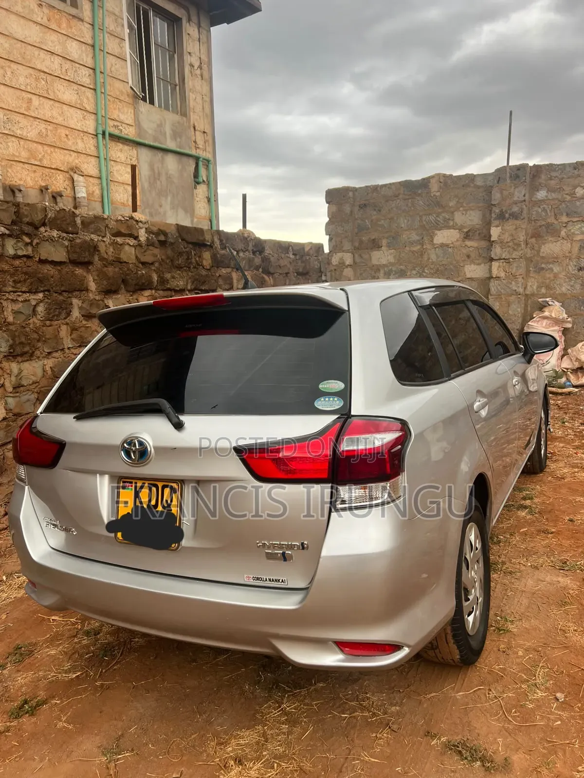 Toyota Corolla Fielder 1.5 Hybrid FWD 2018 Silver