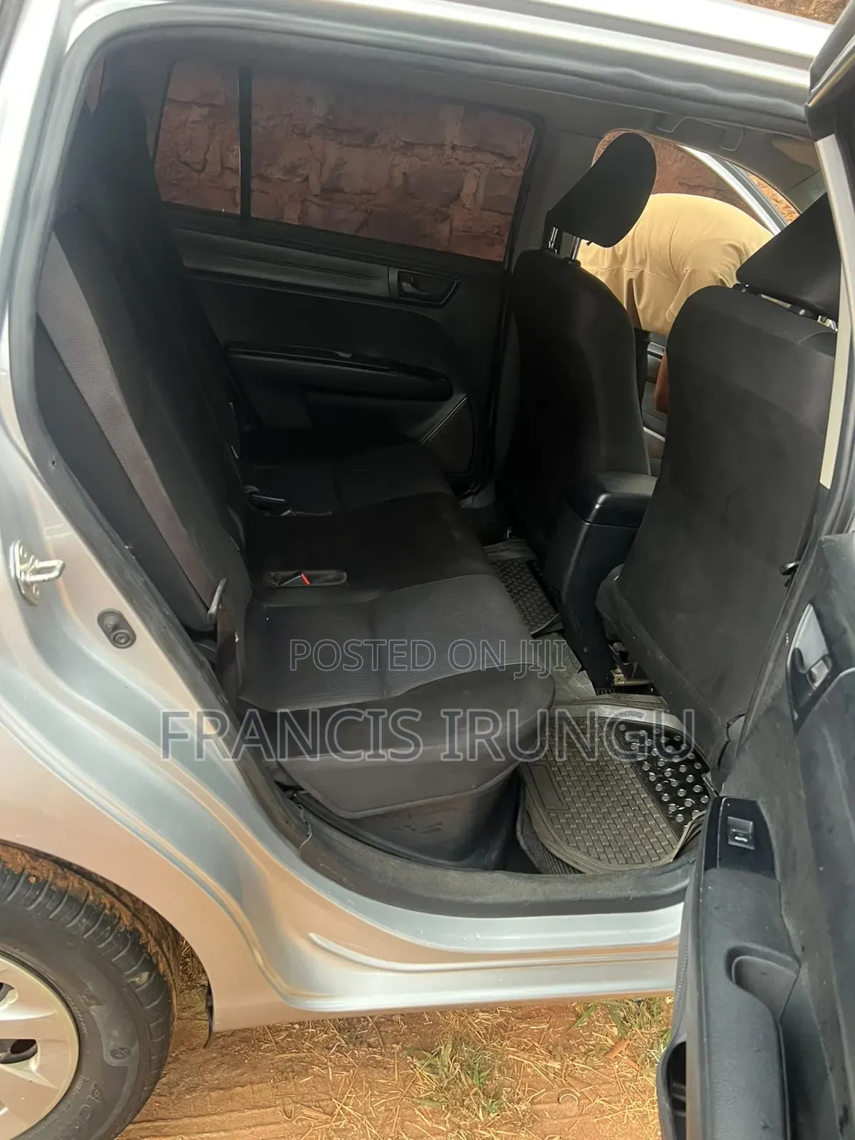 Toyota Corolla Fielder 1.5 Hybrid FWD 2018 Silver