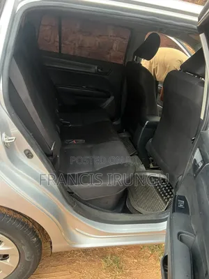 Toyota Corolla Fielder 1.5 Hybrid FWD 2018 Silver