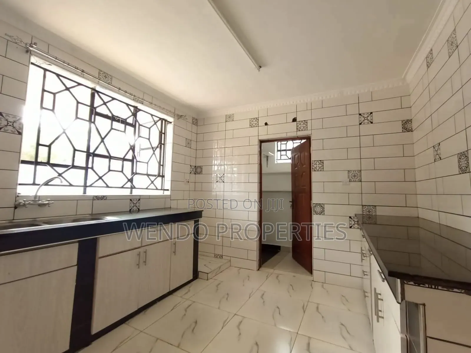 4bdrm Villa in Karen for rent