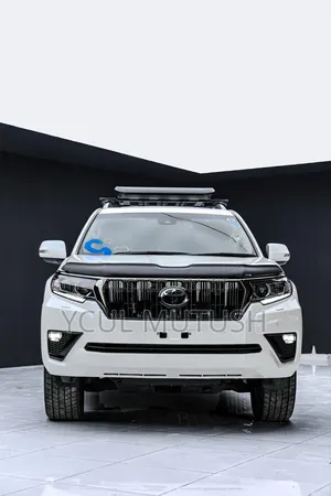 Toyota Land Cruiser Prado 2.8 2021 White