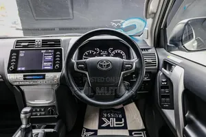 Toyota Land Cruiser Prado 2.8 2021 White