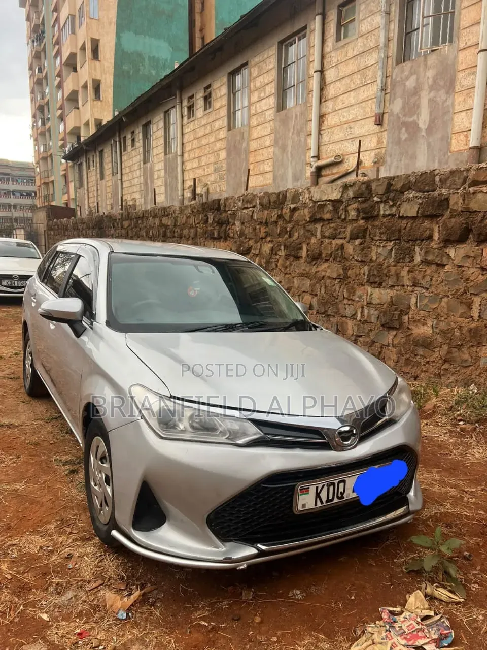 Toyota Corolla Fielder 2018 Silver