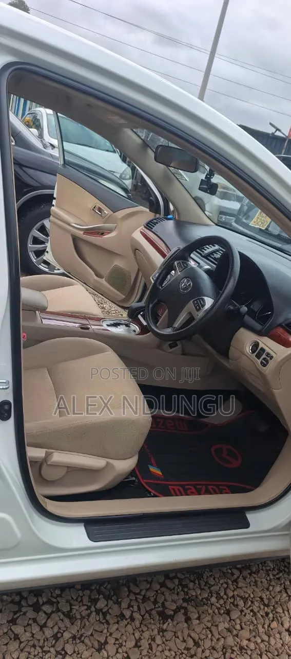 Toyota Premio 2017 White