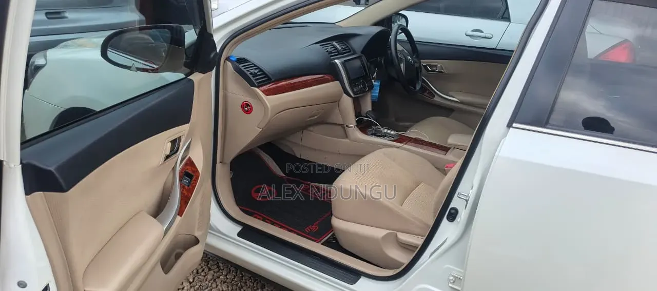Toyota Premio 2017 White