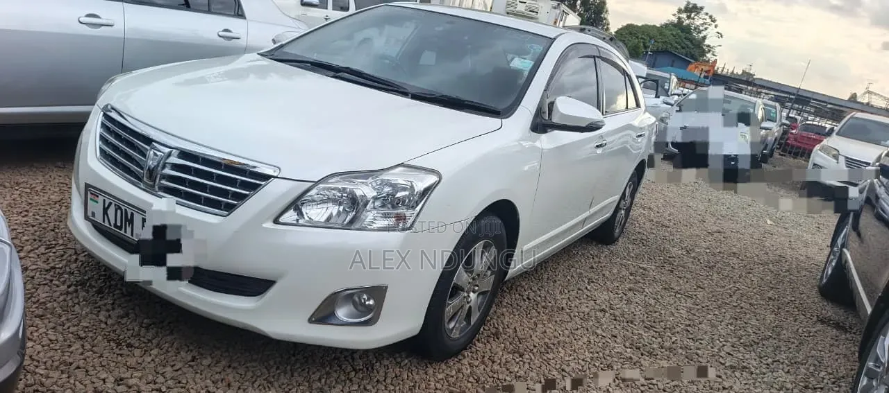 Toyota Premio 2017 White
