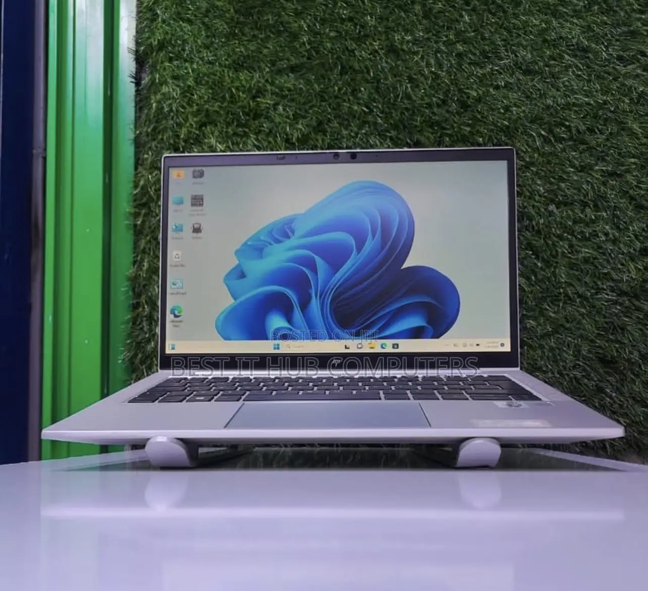 Laptop HP EliteBook 830 G7 8GB Intel Core i5 SSD 256GB
