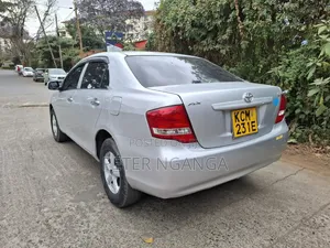 Toyota Axio 1.5 X 2WD 2010 Silver