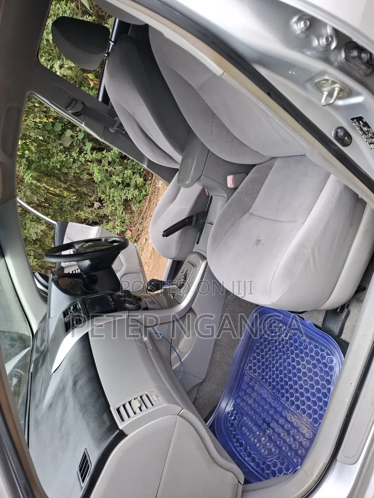 Toyota Axio 1.5 X 2WD 2010 Silver