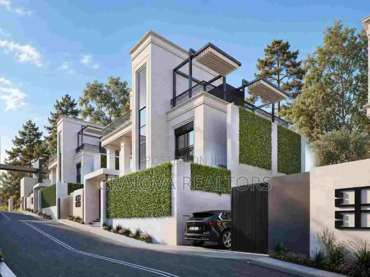 5bdrm Villa in Muthangari for sale
