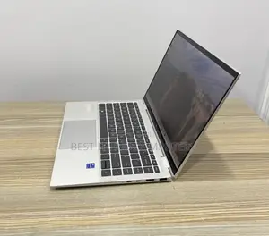 Laptop HP EliteBook 830 G8 32GB Intel Core i7 SSD 512GB