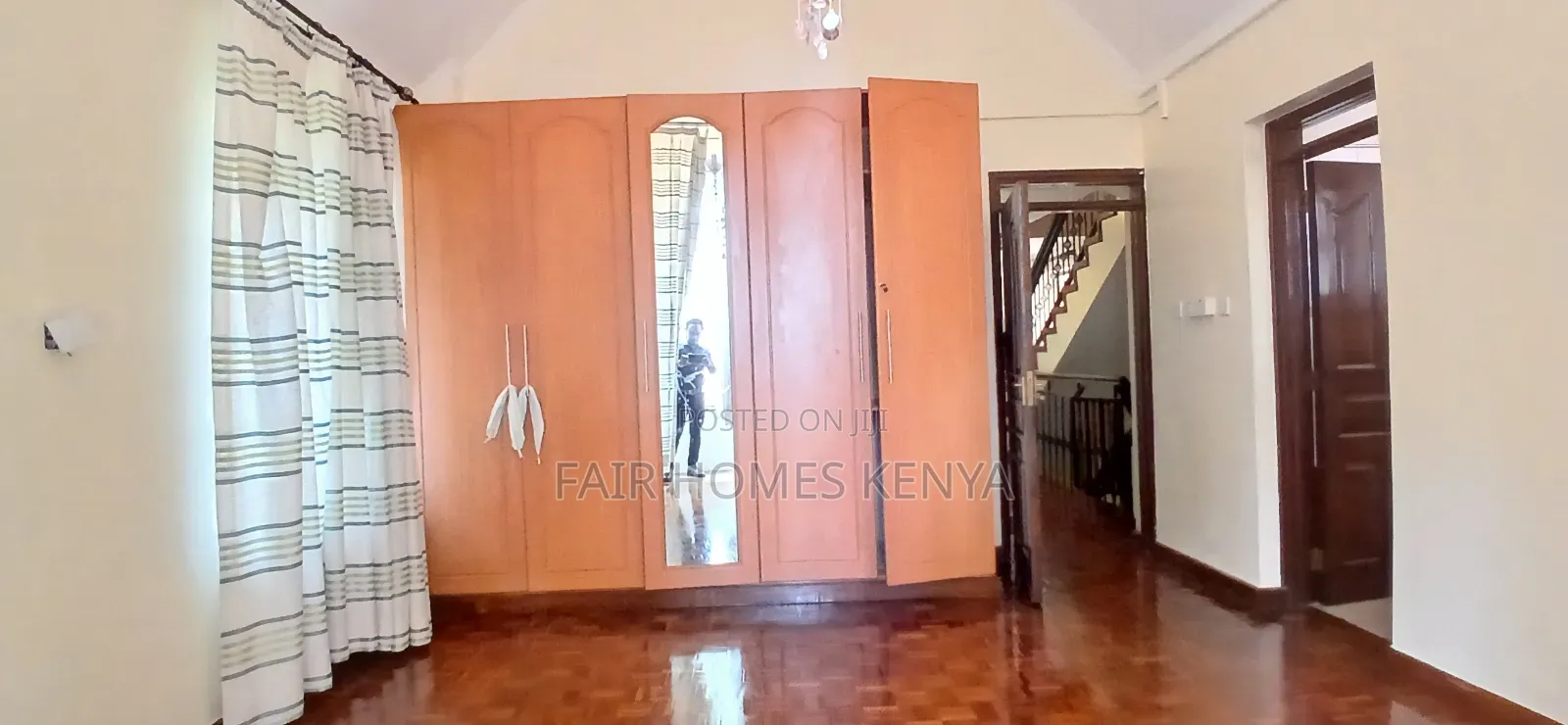 5bdrm Townhouse / Terrace in Kabarsiran Avenue, Muthangari for rent