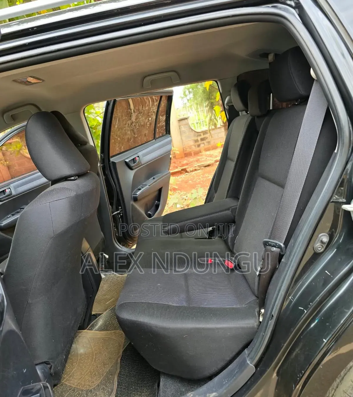 Toyota Corolla Fielder 2015