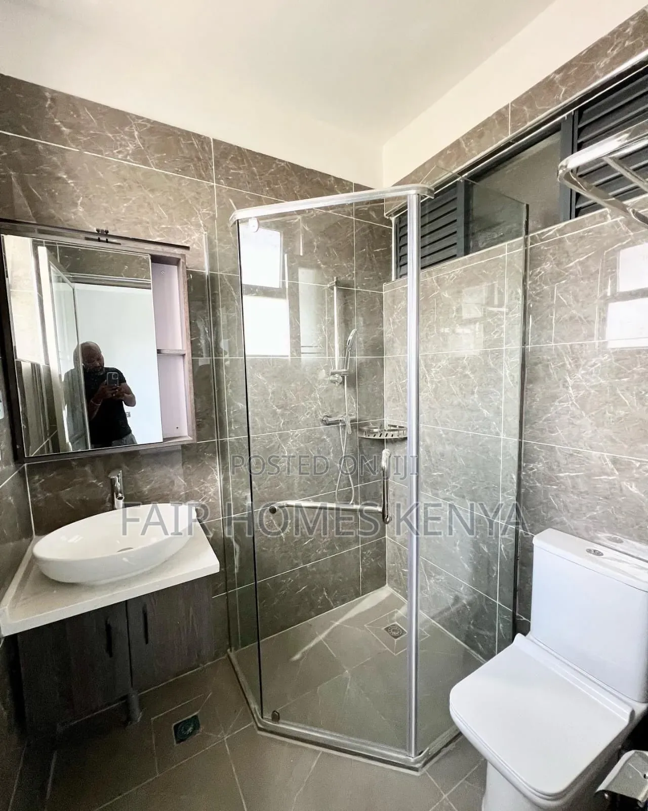 3bdrm Apartment in Riara Road, Maziwa for rent