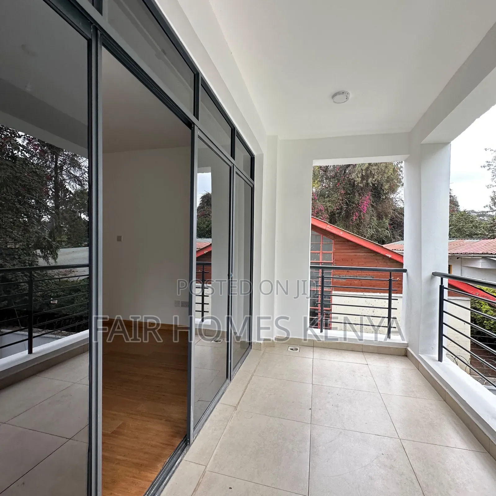 4bdrm Townhouse / Terrace in Lavington Green, Maziwa for rent