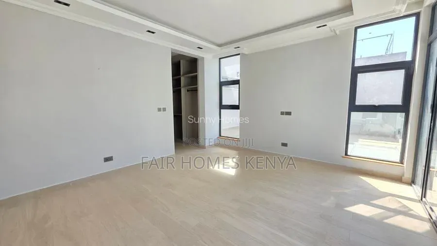 5bdrm Townhouse / Terrace in Lavington Green, Muthangari for rent