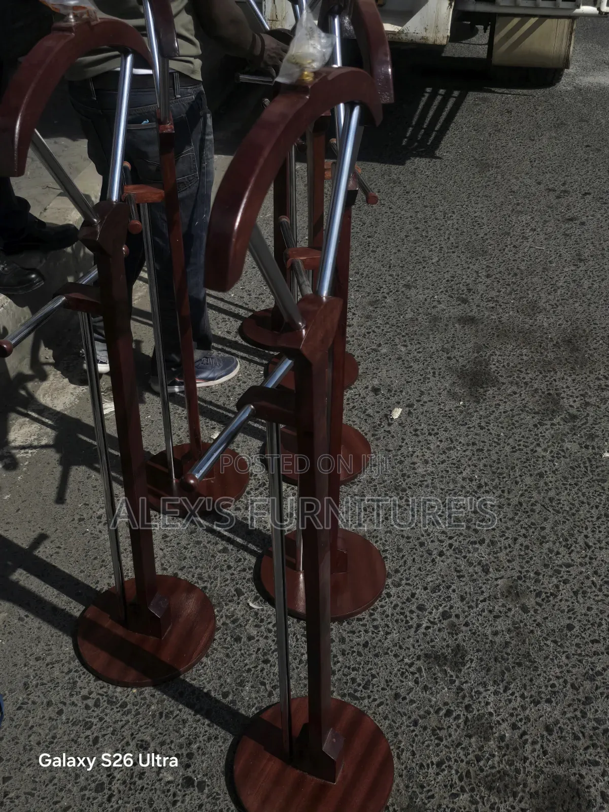 Hat Stand Hanger/Executive Modern Coat Hanger
