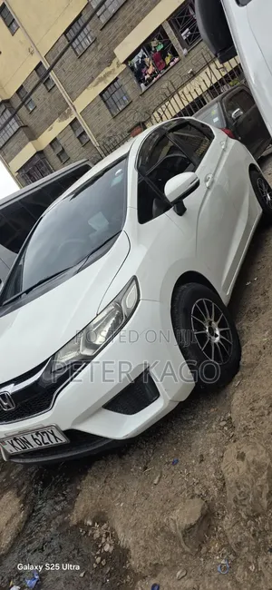 Honda Fit 2016 White