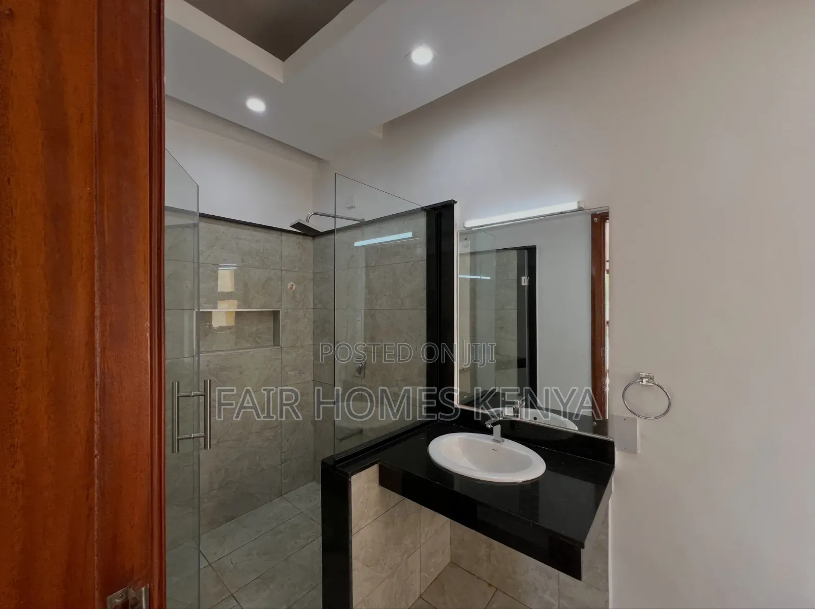3bdrm Apartment in Riara Road, Maziwa for rent
