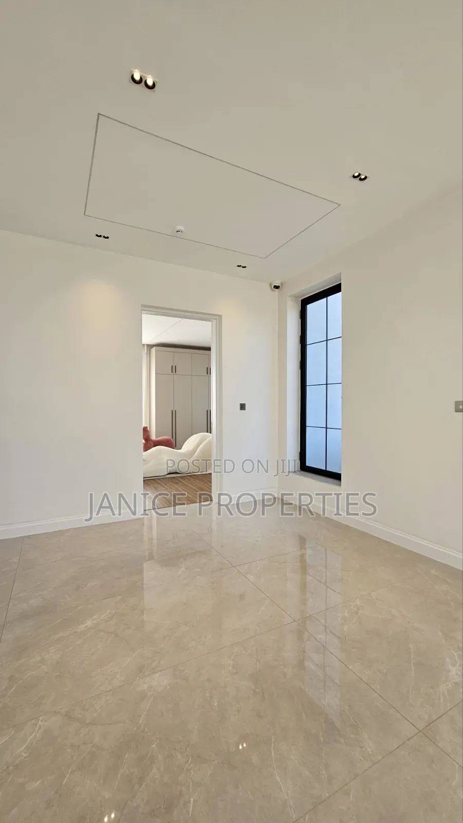 5bdrm Villa in Runda Estate for sale
