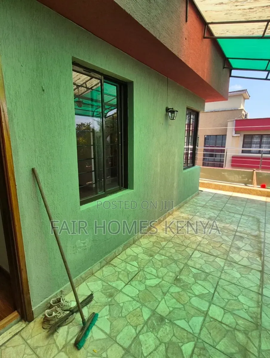 5bdrm Townhouse / Terrace in Convent Drive, Maziwa for rent
