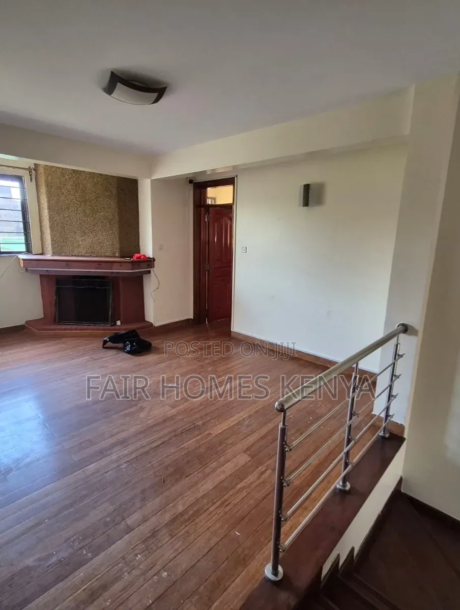5bdrm Townhouse / Terrace in Convent Drive, Maziwa for rent