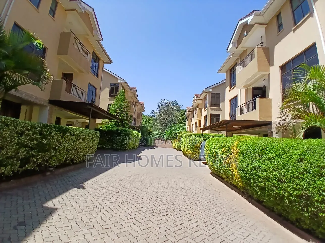 5bdrm Townhouse / Terrace in Amboseli Lane, Maziwa for rent