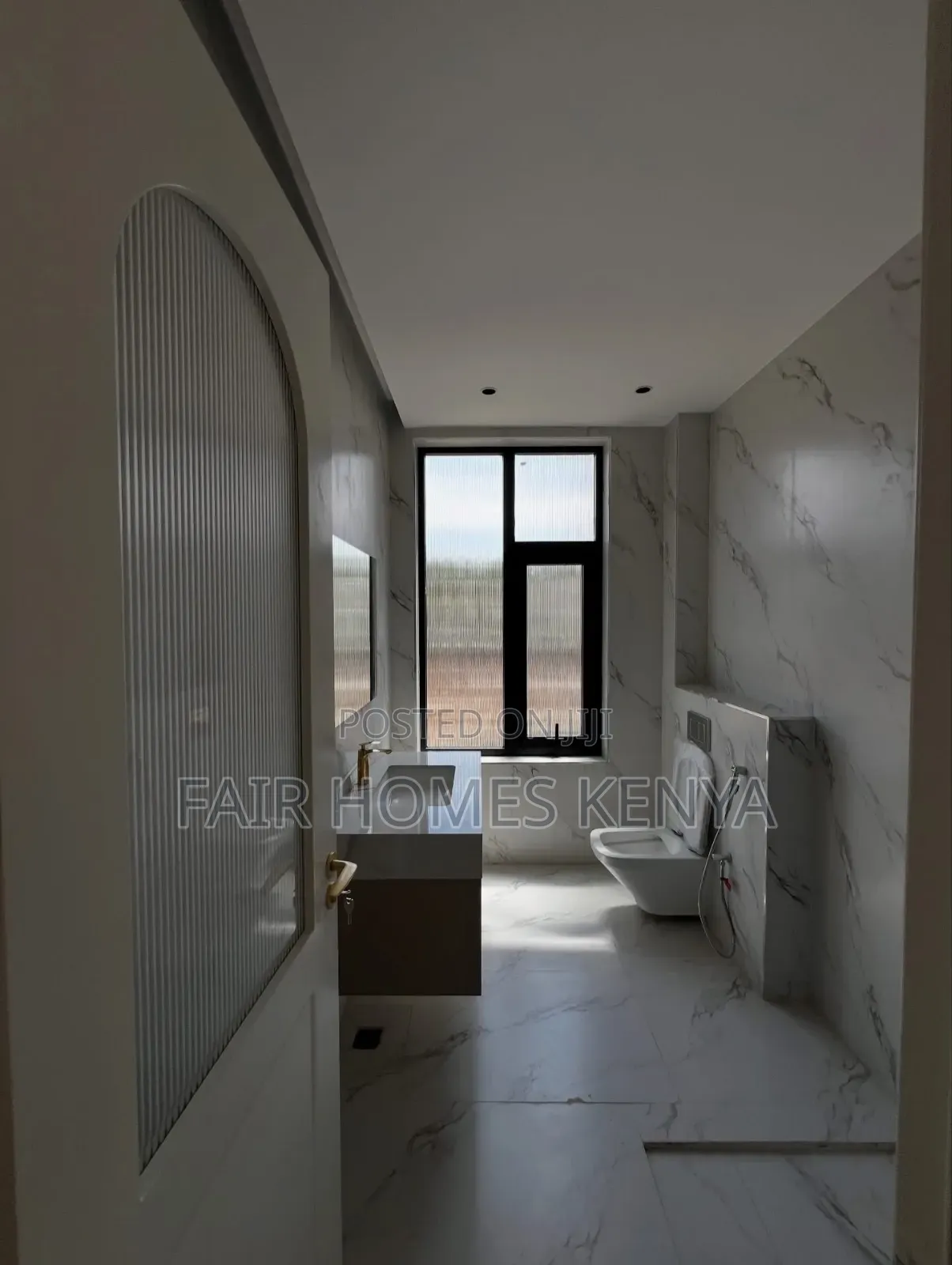 5bdrm Townhouse / Terrace in Lavington Green, Maziwa for rent
