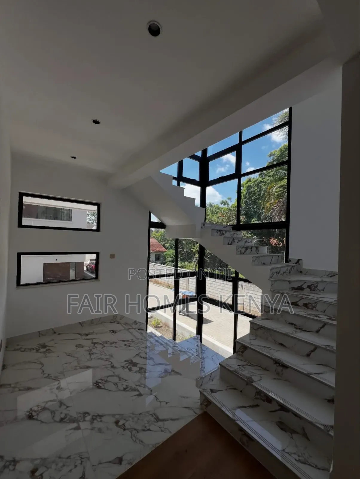 5bdrm Townhouse / Terrace in Lavington Green, Maziwa for rent