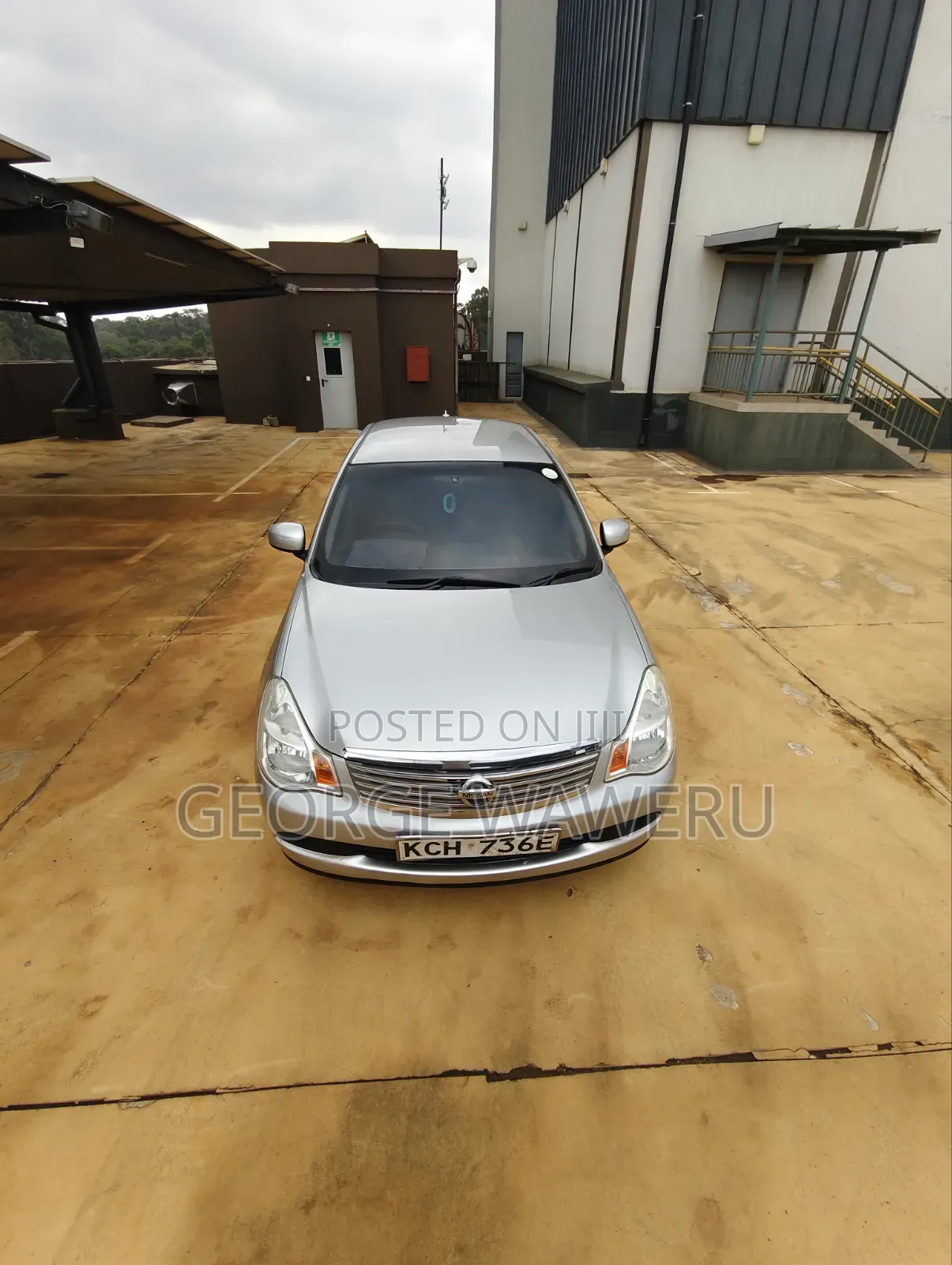 Nissan Bluebird 2009 Blue