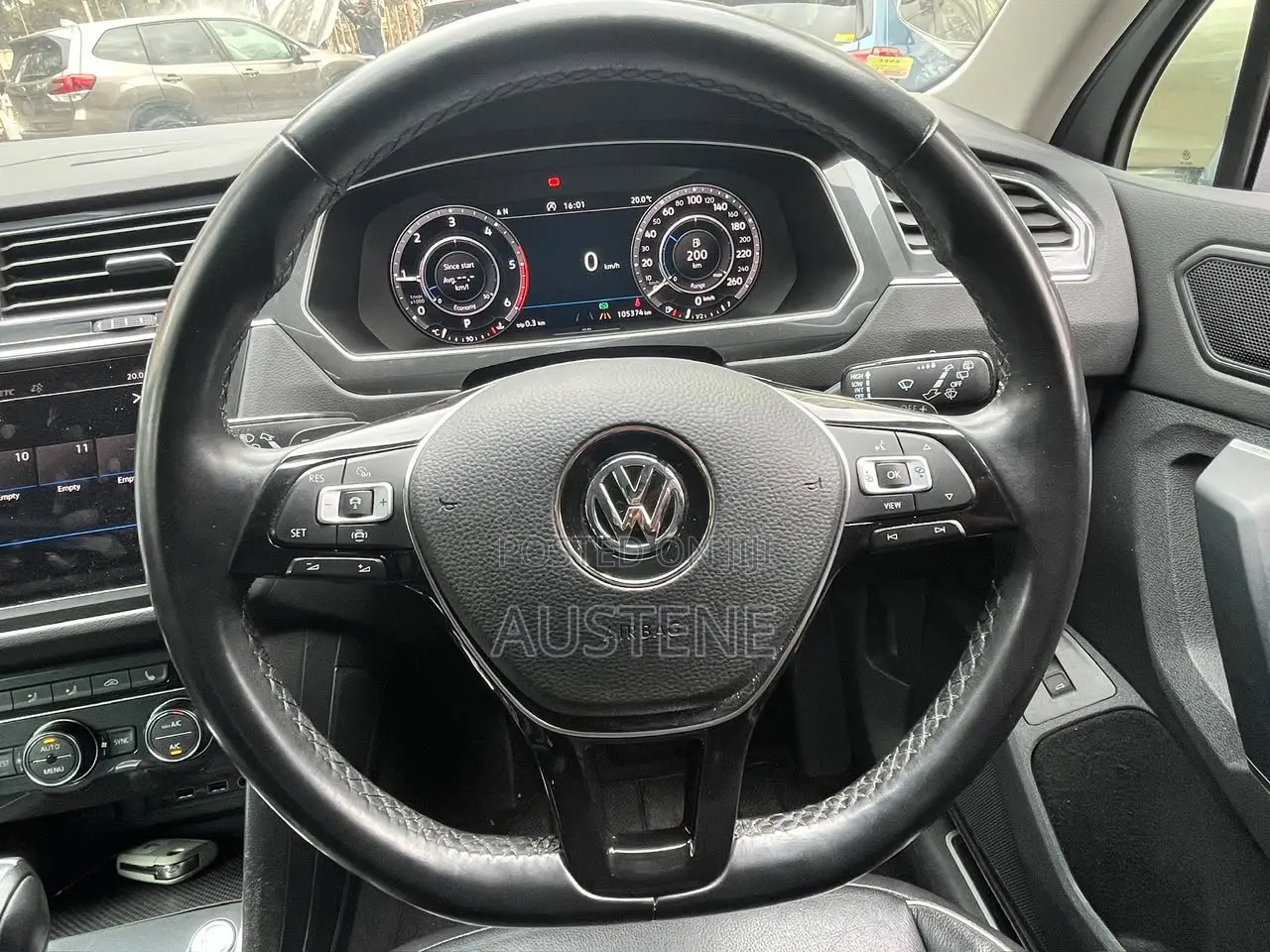 Volkswagen Tiguan 2019 White