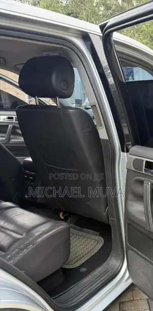 Volkswagen Touareg 3.0 V6 TDI Automatic 2005 Silver