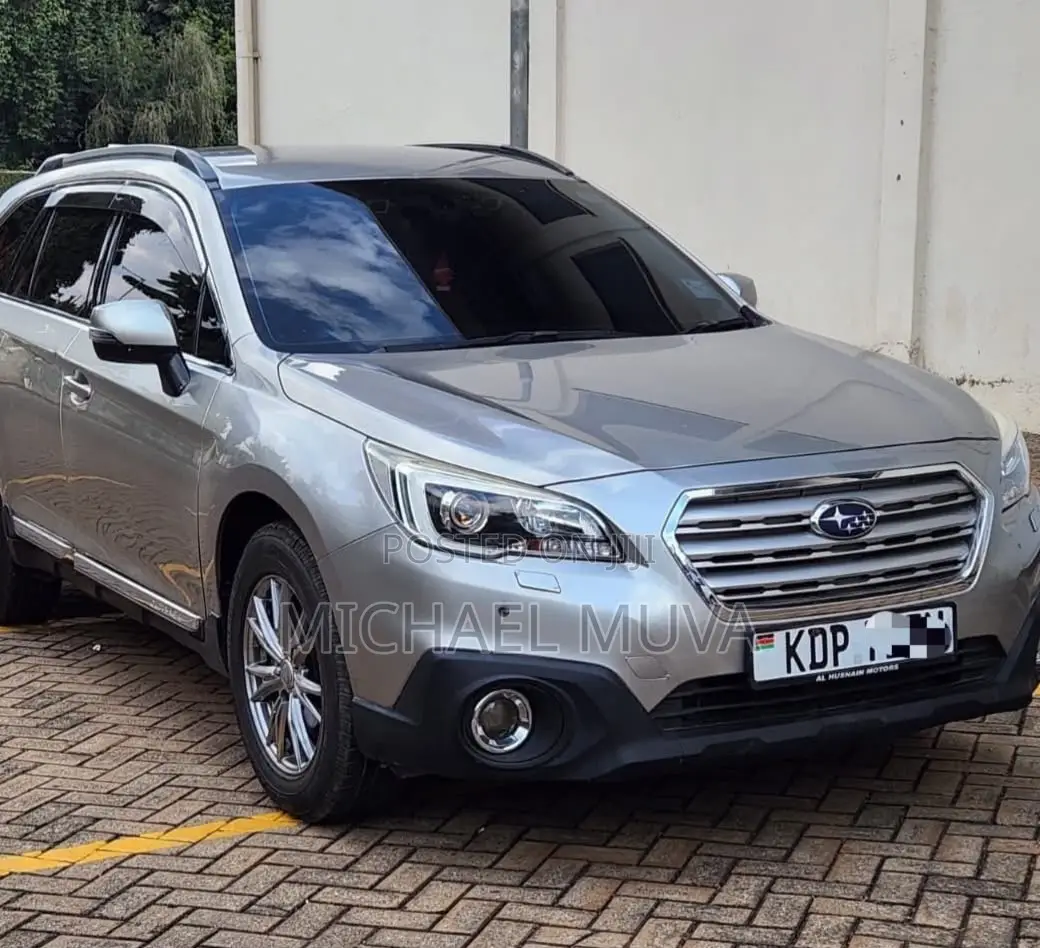 Subaru Outback 2.5i Limited AWD 2018 Gold