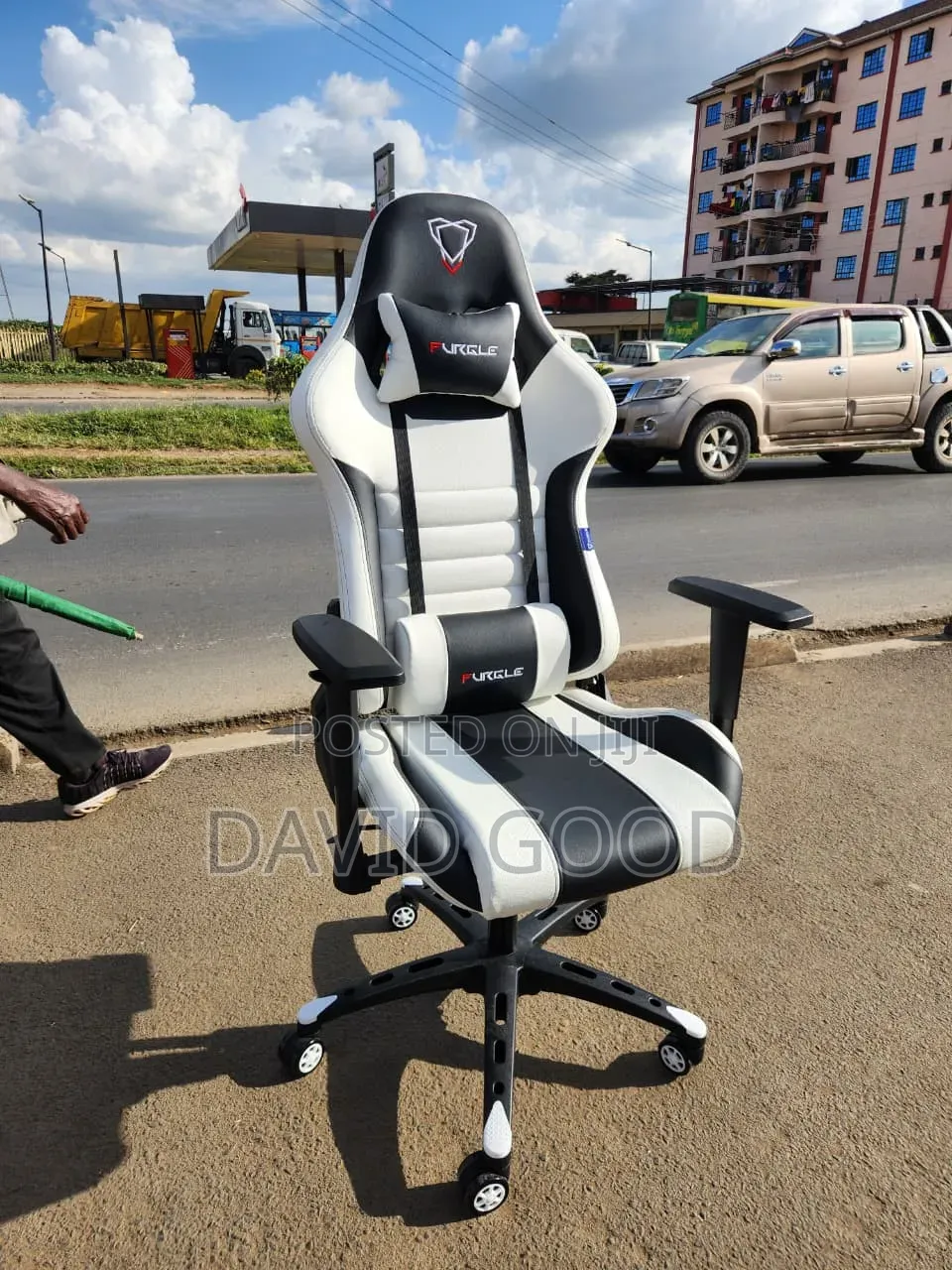 White Black Gaming Chair