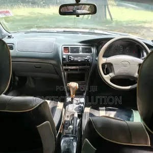 Toyota Corolla Touring G-X 2019 Silver