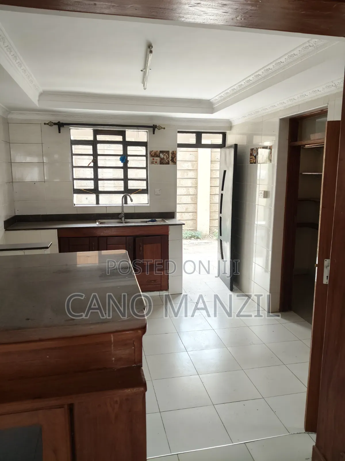 5bdrm Mansion in Ngimu Estate, Lukenya for rent